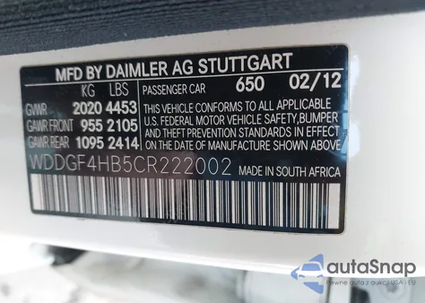 2012 Mercedes-Benz C 250 Sport z USA, uszkodzony, nr VIN WDDGF4HB5CR222002